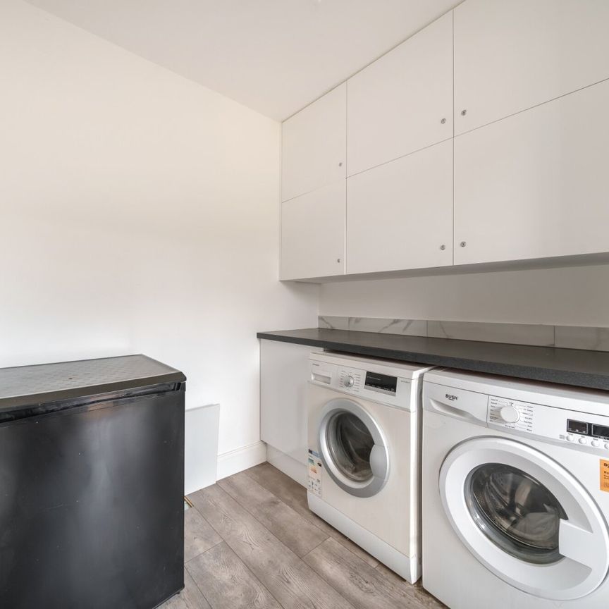 House Share to rent - Bracondale Road, London, SE2 - Photo 1