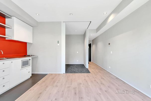 410/99 A'Beckett Street, Melbourne - Photo 1