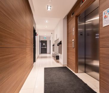 For Lease - 5260 Dundas Street Unit# C401, Burlington, Ontario - Photo 1