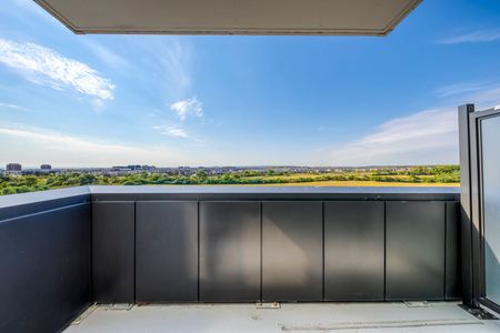 For Lease - 335 Wheat Boom Drive Unit# 711, Oakville, Ontario - Photo 2