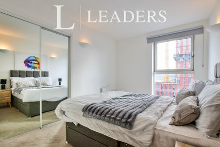 2 bedroom apartment to rent Skyline Central 2, 49 Goulden Street, Manchester, M4 - Photo 5