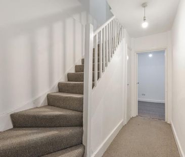 4 bedroom apartment to rent - Photo 4
