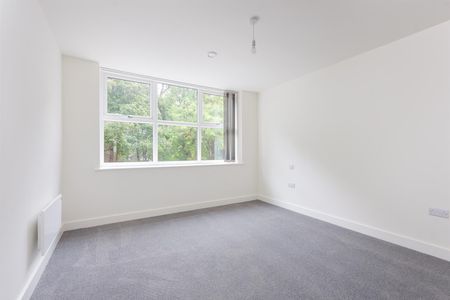 Rent Chesterfield Road, Woodseats, S8 £975pcm - Photo 2