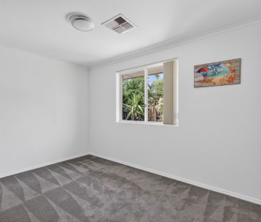 Open the Door to Sounds of the waves, Sunshine and all year holiday... - Photo 6