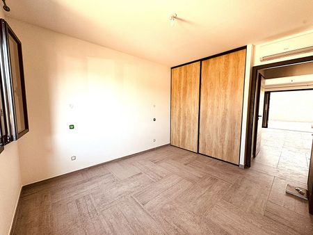 Location Appartement 3 pièces 64m² - Photo 3