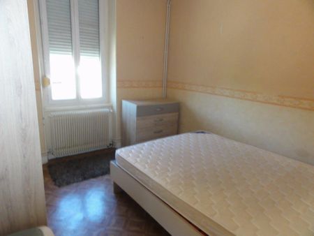 Location Appartement 3 pièces 66m² LE CREUSOT 71200 - Photo 4