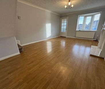 2 bedroom semi-detached house to rent - Photo 6