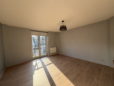 Location Appartement 2 pièces 56m² SELESTAT 67600 - Photo 2