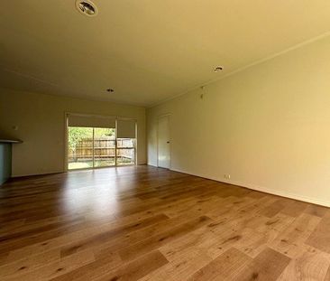 21 Hutchinson Drive - Photo 3