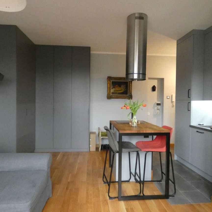 Nowoczesne studio blisko Łazienek Królewskich 33.5 m² - Photo 1