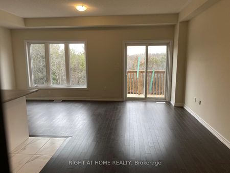 Townhouse For Lease | E8133634 - Photo 3