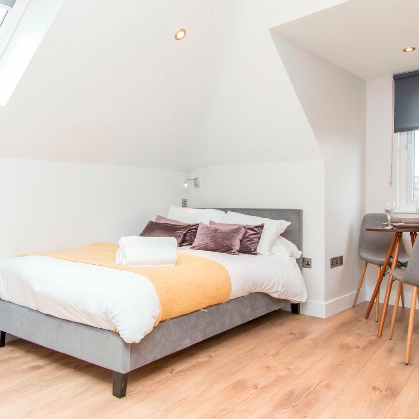 Studio Apartment – Medium Let - Photo 1