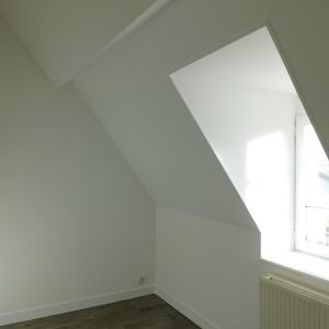 Bayeux, rue du Gal de Dais : F2 1er étage - Photo 2