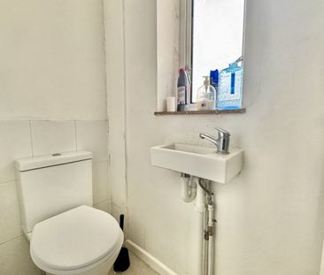 South Park Avenue - Photo 5