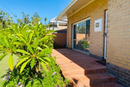 28 King Road, East Bunbury. - Photo 2