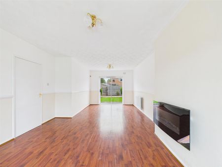 Hoylake Road, Wirral, 3 bedroom, House - Semi-Detached - Photo 3