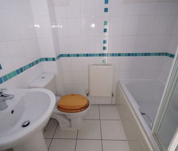 A 1 Bedroom Flat in Lansdown GL50 3RW - Photo 6