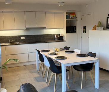 Appartement te huur in Roeselare voor € 775 met 2 slaapkamers - Foto 5