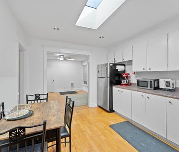 For Lease - 236 Christie Street Unit# 2nd FLR, Toronto, Ontario - Photo 6