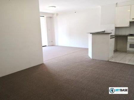 45/25-35A Park Rd, Hurstville NSW 2220 - Photo 2