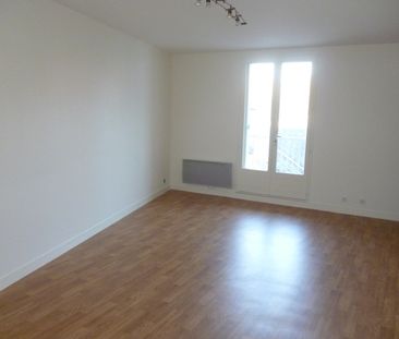 Location Appartement 3 pièces 58m² ORLEANS 45000 - Photo 1
