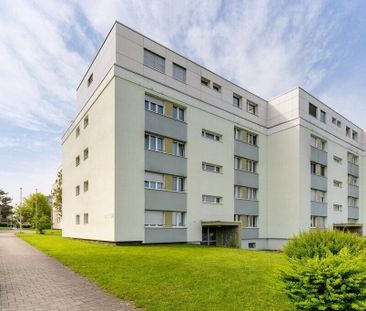 Luxurious 4.5-room apartment with balcony in Rubigen - Photo 3