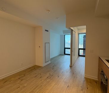 For Lease - 35 Parliament Street Unit# 733, Toronto, Ontario - Photo 4
