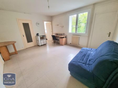 Location Appartement 1 pièce 25m² CLERMONT FERRAND 63000 - Photo 5