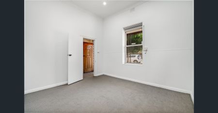 Newly refreshed west-side base - Photo 3