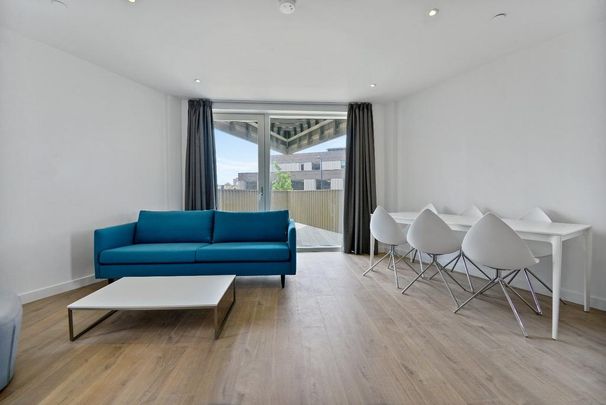 3 bedroom flat to rent - Photo 1