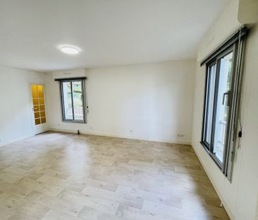 Location Appartement 1 pièce 33m² CHATELLERAULT 86100 - Photo 4