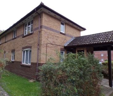 Euston Grove, Ringwood - Photo 1