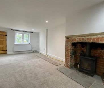 2 bedroom cottage to rent - Photo 1