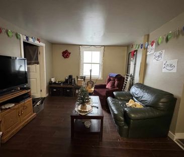 616 Victoria St, Unit 2, Kingston, ON - Photo 6