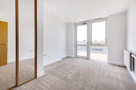 3 bedroom apartment to rent - Photo 5