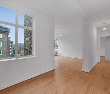 The Lawns, Lee Terrace, Blackheath, SE3 - Photo 1