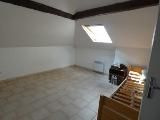 ORBEC - Centre ville, place de la mairie. Appartement en duplex - Photo 2