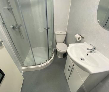 Bristol Road - Photo 5