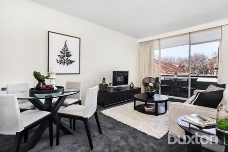 Modern Lifestyle Apartment, Enviable Location - Photo 4