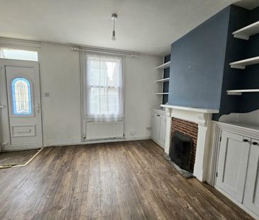 2 bedroom House To Let - Photo 2