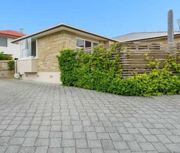 Great Location Close Beach Access - Photo 5