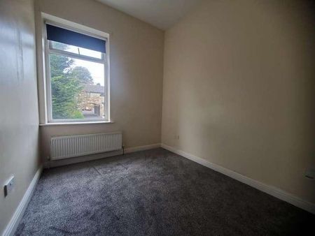 The Courtyard, Blackmoorfoot Road, Crosland Moor, HD4 - Photo 4