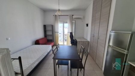 Studio/Γκαρσονιέρα για ενοικίαση - Λαμία, - Φωτογραφία 2