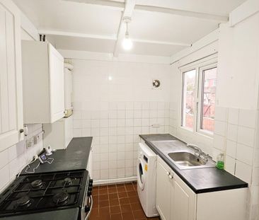 St Johns Road, Doncaster - Photo 5