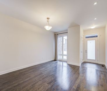 For Lease - 52 Helliwell Crescent, Richmond Hill, Ontario - Photo 5