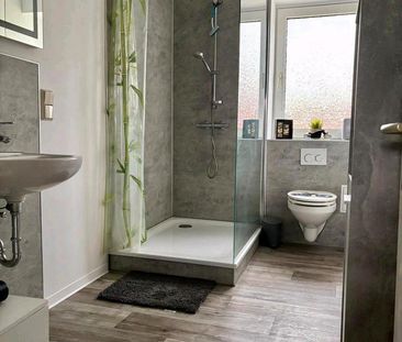 Sanierte 3-4 Zimmer Wohnung mit Einbauküche - Foto 1