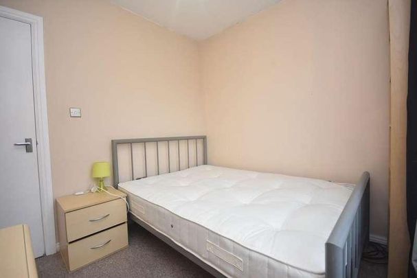 Sadler Court, Hulme, Manchester, M15 - Photo 1