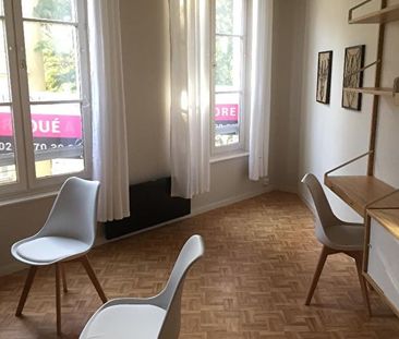 Location Appartement 2 pièces 35m² - Photo 2