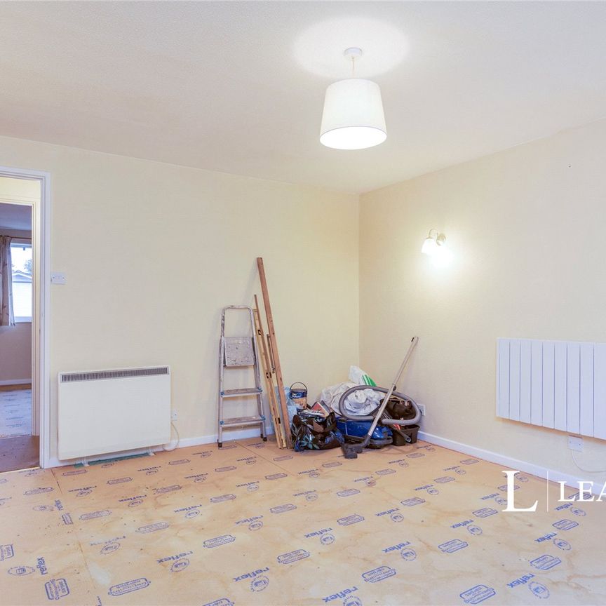 2 bedroom maisonette to rent Badgers Copse, BR6 - Photo 1