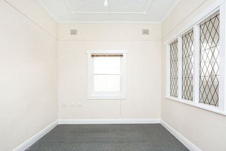 QUIET REAR POSITION - Photo 2